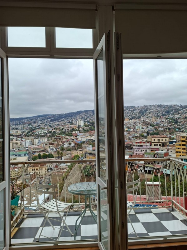 Hermoso Departamento en Valparaíso.
