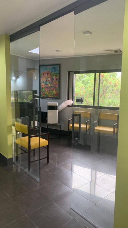 Centro Médico en Avenida Manquehue Norte