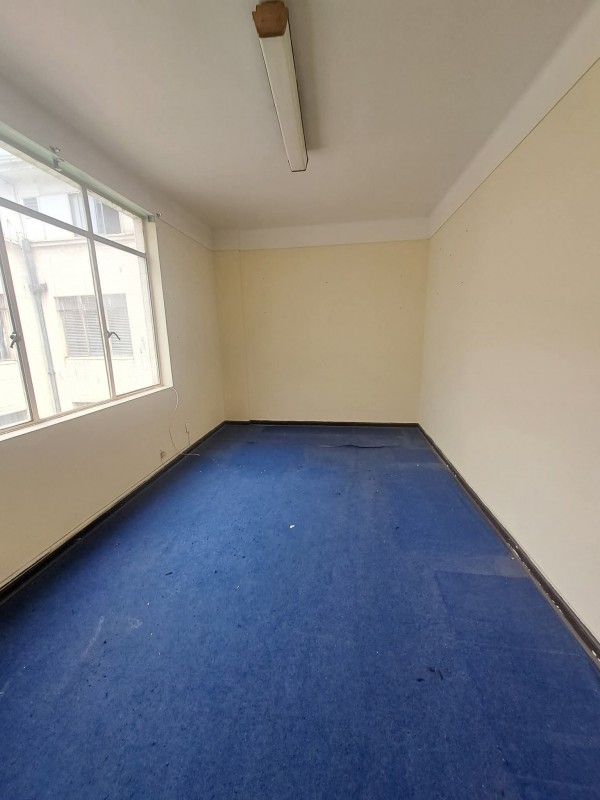 Arriendo Oficina Centro Financiero Valparaíso Ggcc_Incluido