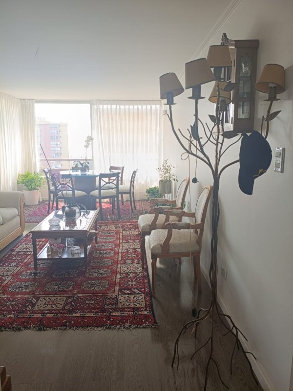en Venta Amplio Departamento Con Vista Al Mar, Viña del Mar