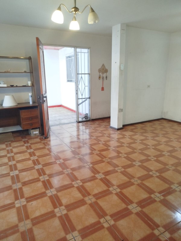 Vendemos Casa Esquina Playa Blanca, Antofagasta 250M2