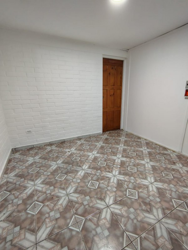 Se Arrienda Comoda Casa en Talagante