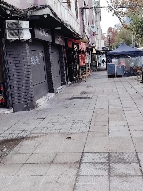 Arriendo Local Comercial Loreto 83