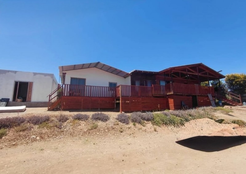 Casa Con Terreno de 1.000 M2, 4 Dorm., 2 Baños, el Romero