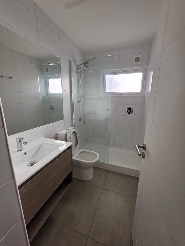 Casa 2 Pisos, 3Dor/3 Baños, Terr. 330 M3/108 M2