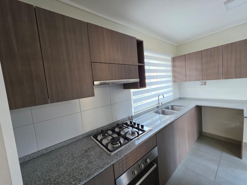 Casa 2 Pisos, 3Dor/3 Baños, Terr. 330 M3/108 M2
