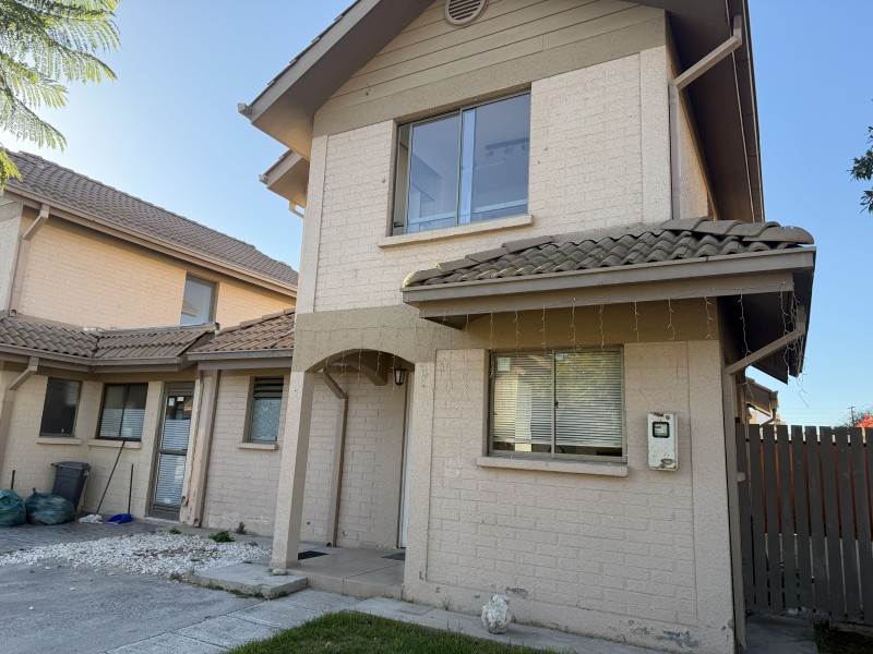 Fotografía de Casa 2 Pisos, 3Dor/2Bañ. Condo. Mirador del Valle, S.joaquin