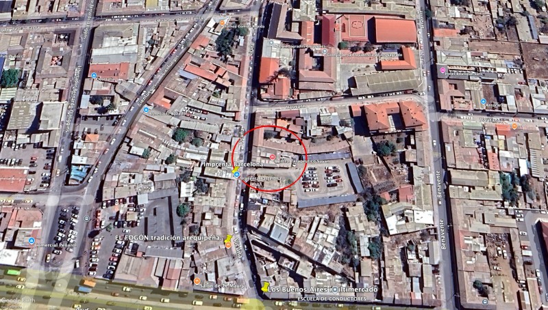 Casa, Hostal 11 Habit. y 4 Baños, Calle Vicuña Centro Serena