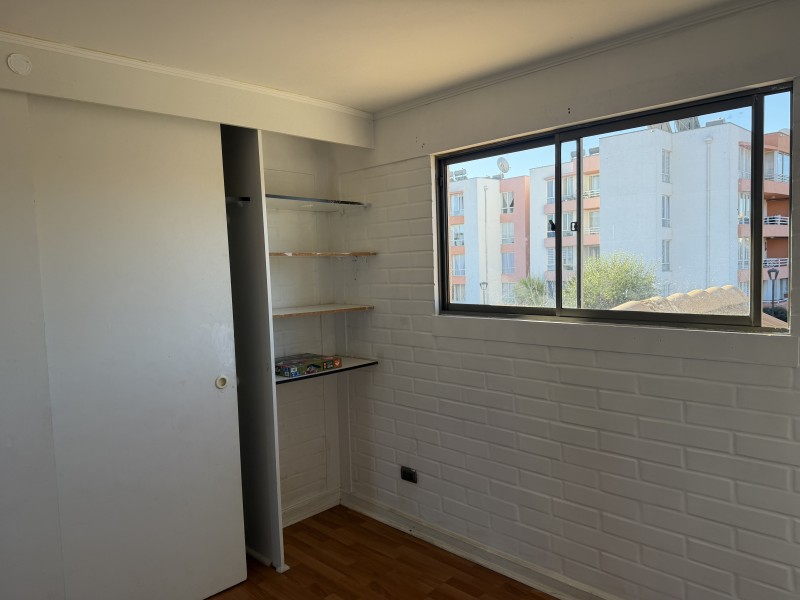 Casa 2 Pisos, 3Dor/2Bañ. Condo. Mirador del Valle, S.joaquin