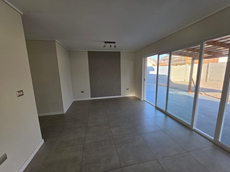 Casa 2 Pisos, 3Dor/3 Baños, Terr. 330 M3/108 M2
