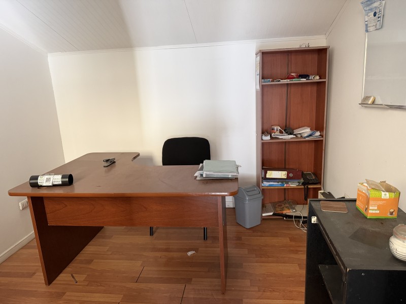 Bodega 140 M2 Más 60 M2 de Patio, Barrio Industrial