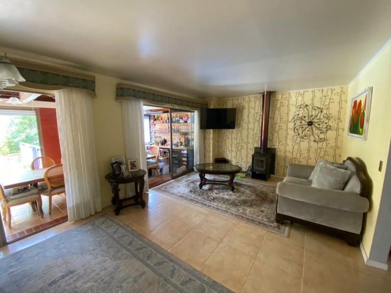 Fyc Vende Excelente Casa en Condominio en Curauma