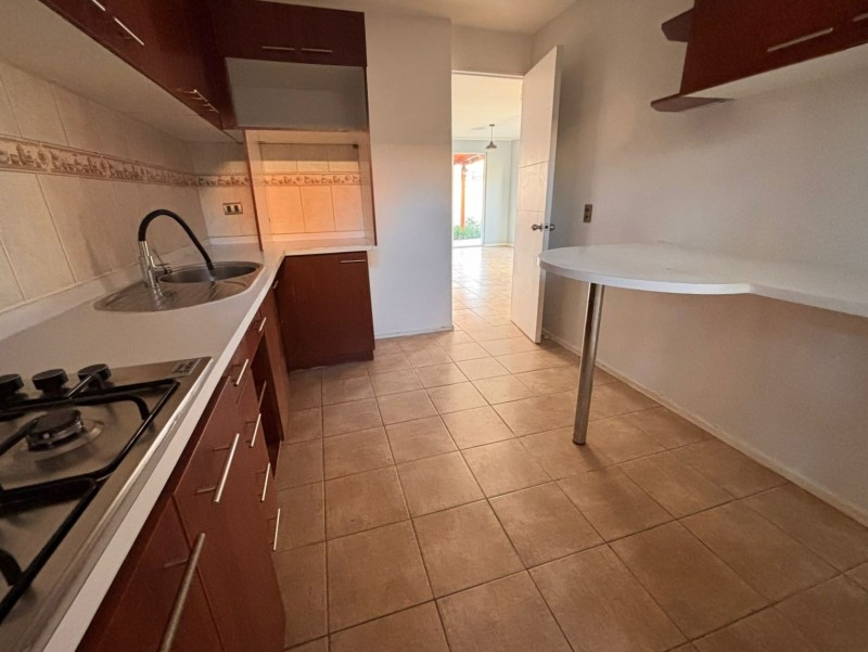 Fyc Vende Casa en Condominio Alto Laguna de Curauma