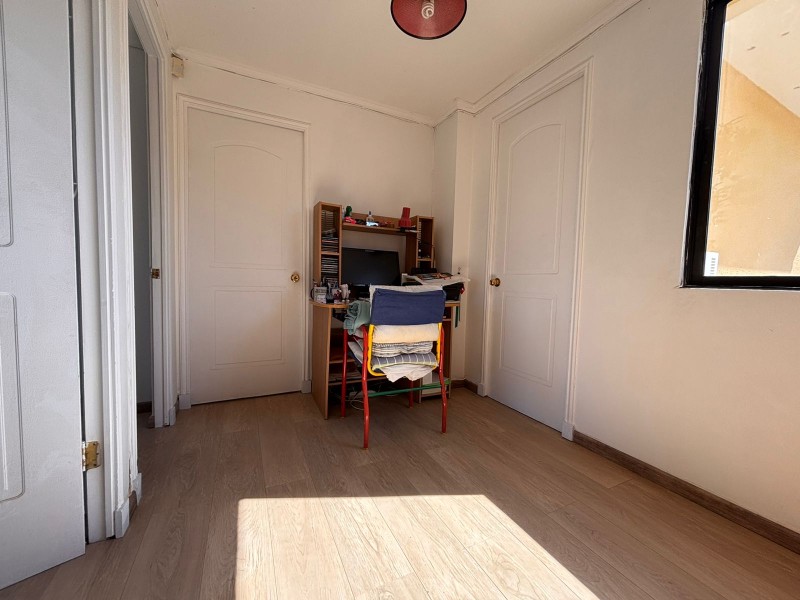 Fyc Vende Casa de 3 Pisos Con Mansarda en Villa Fundadores