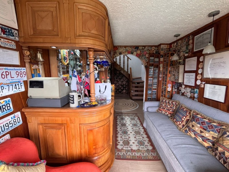 Fyc Arrienda Casa en Jardín del Mar, Amplios Espacios