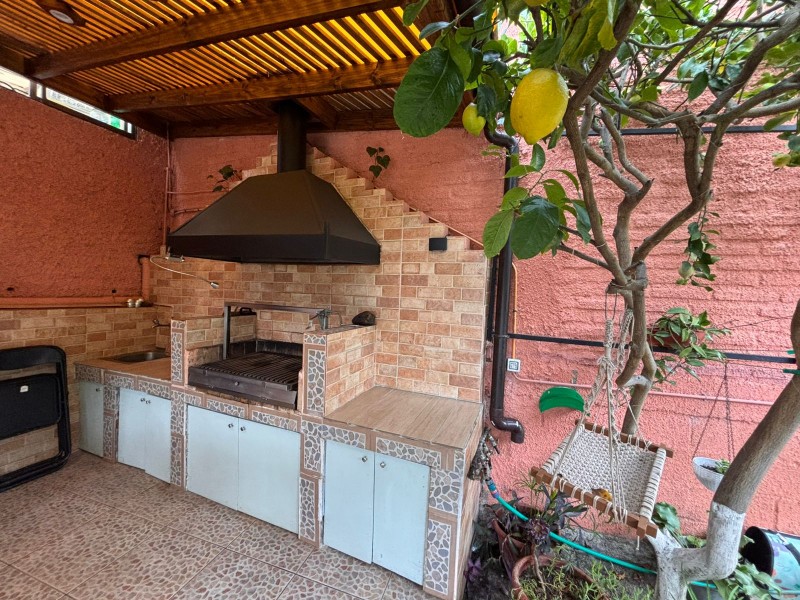 Fyc Arrienda Casa en Jardín del Mar, Amplios Espacios