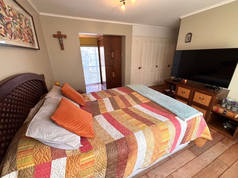 Fyc Vende Amplia Casa, Viña del Mar Alto, Buena Conectividad