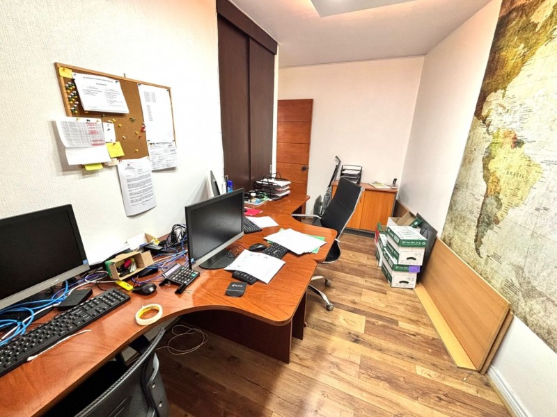 Se Vende Oficina en el Centro de Valparaíso