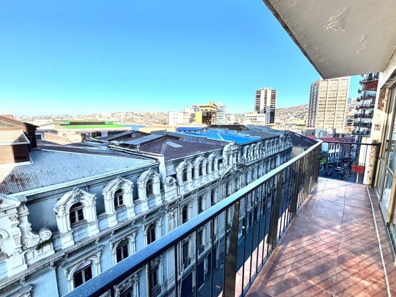 Se Vende Oficina en el Centro de Valparaíso