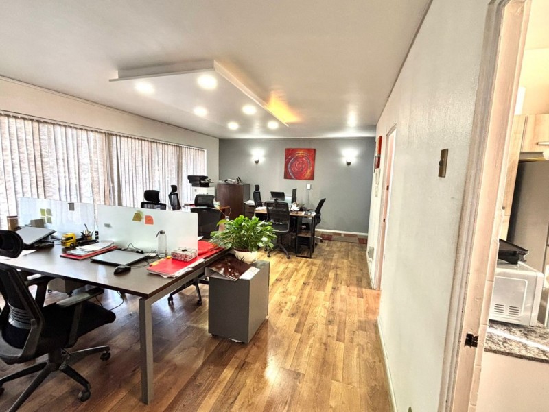 Se Vende Oficina en el Centro de Valparaíso