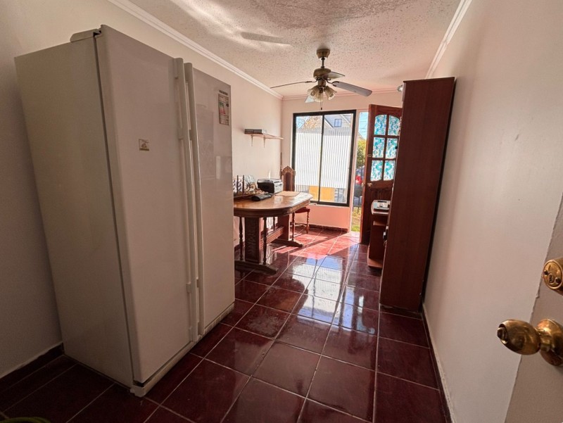 Fyc Vende Casa de 3 Pisos Con Mansarda en Villa Fundadores