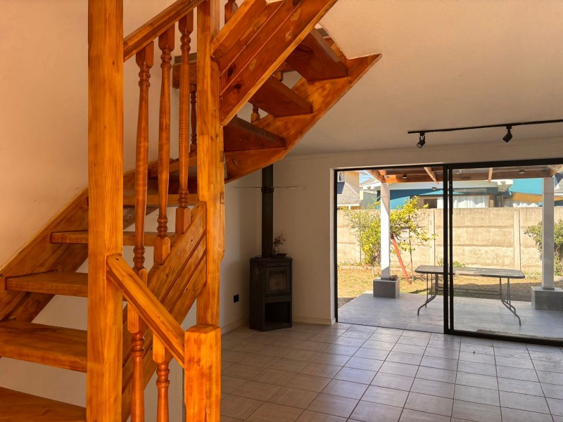 Fyc Vende Casa de 3 Pisos Con Mansarda en Villa Fundadores