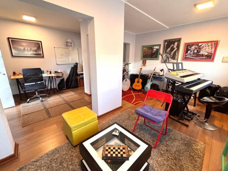 Fyc Vende Amplia Casa, Viña del Mar Alto, Buena Conectividad