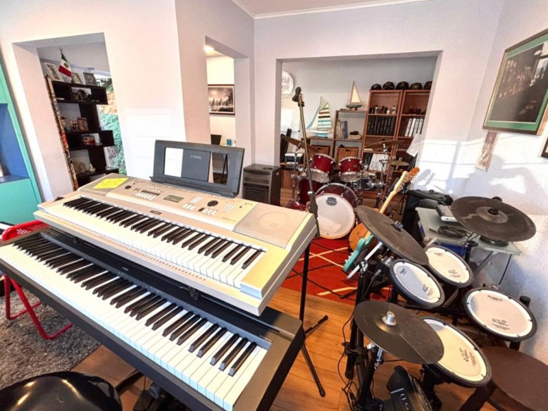 Fyc Vende Amplia Casa, Viña del Mar Alto, Buena Conectividad