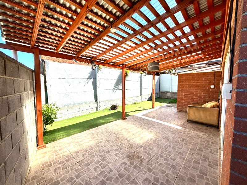 Fyc Vende Preciosa Casa en Condominio Alto Laguna, Curauma