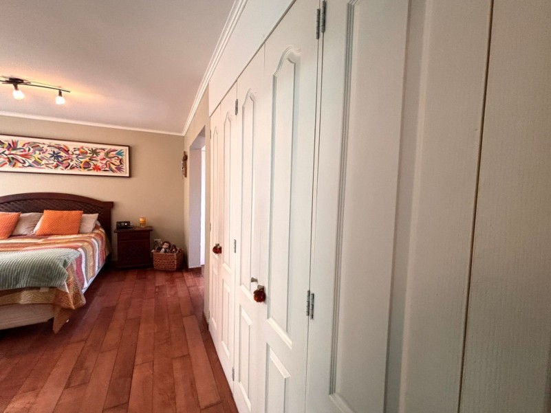 Fyc Vende Amplia Casa, Viña del Mar Alto, Buena Conectividad