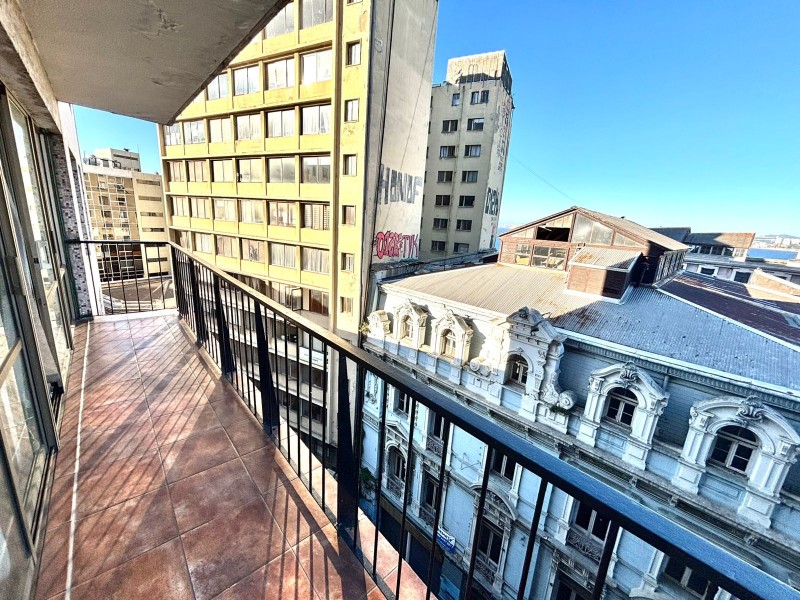 Se Vende Oficina en el Centro de Valparaíso