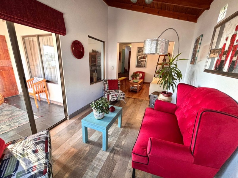 Fyc Vende Amplia Casa, Viña del Mar Alto, Buena Conectividad