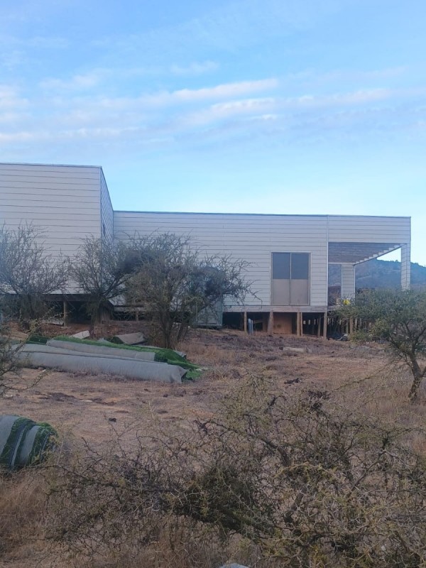 Fyc Vende Parcela de 1 Ha Con Casa en Foresta de Zapallar