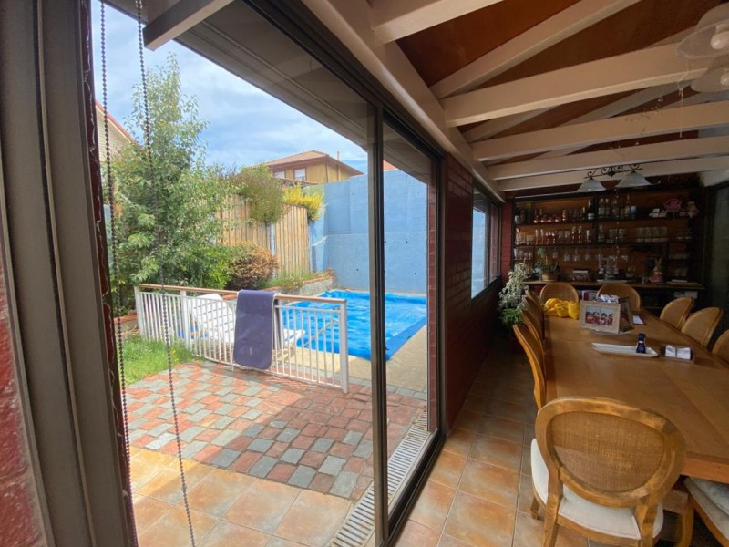 Fyc Vende Excelente Casa en Condominio en Curauma