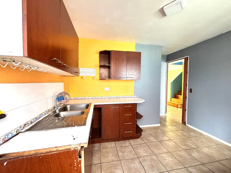 Fyc Vende Preciosa Casa en Condominio Alto Laguna, Curauma