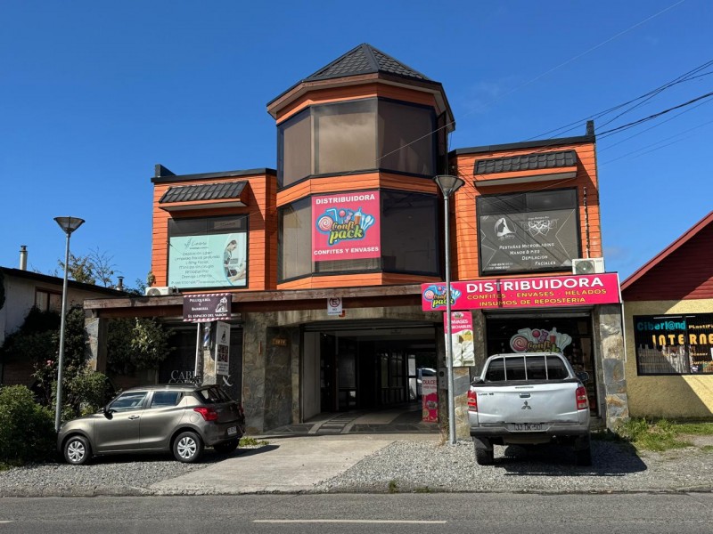 Arrienda Moderno Local Sector Comercial Villarrica