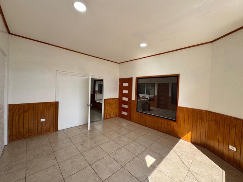 Arrienda Moderno Local Sector Comercial Villarrica