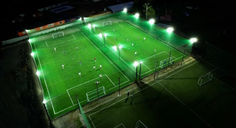Terreno y Complejo Canchas de Futbolito