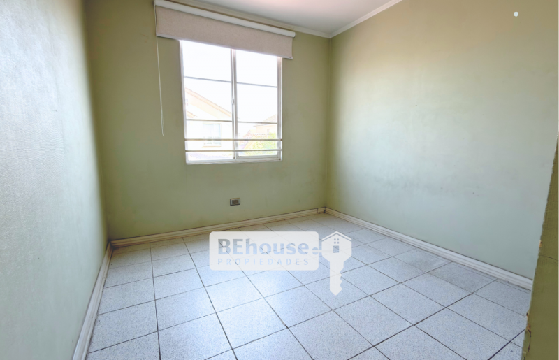 Reservada Gran Casa Aislada en Venta Valle Grande, Lampa