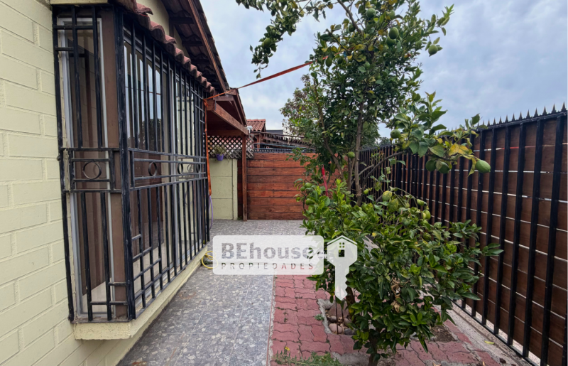 Casa en Venta de un Piso en Valle Grande, Lampa