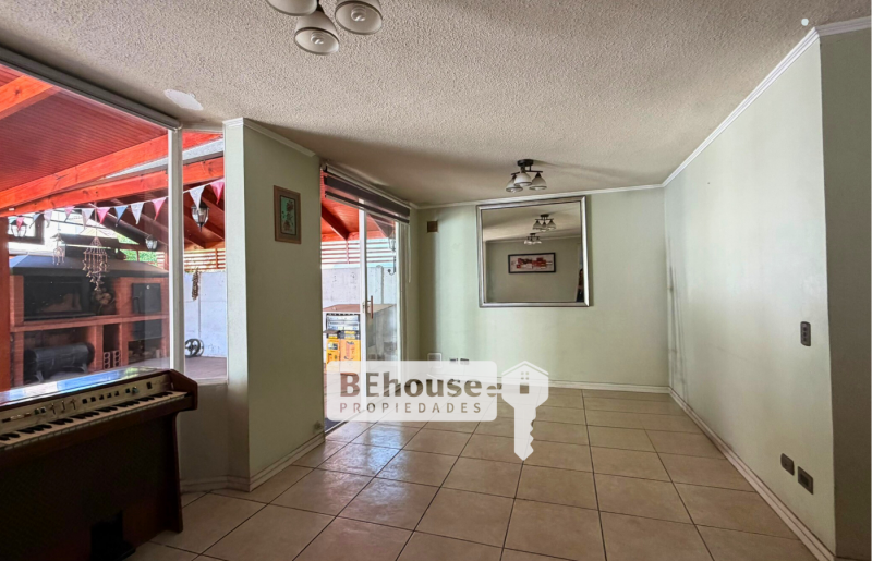 Reservada Gran Casa Aislada en Venta Valle Grande, Lampa