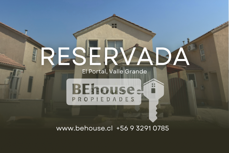 Fotografía de Reservada Gran Casa Aislada en Venta Valle Grande, Lampa