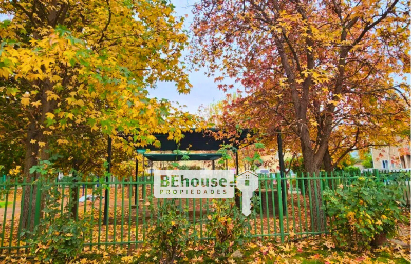 Segura Casa en Excelente Condominio en Lampa Cacique Colin