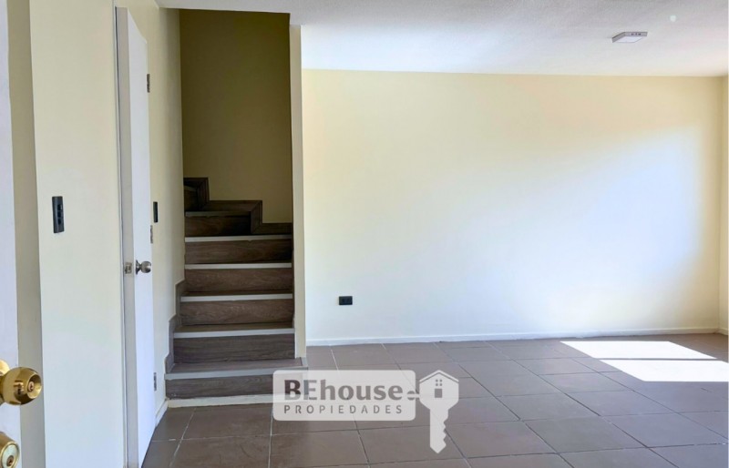 Gran Casa en Condominio el Alba Valle Grande Lampa