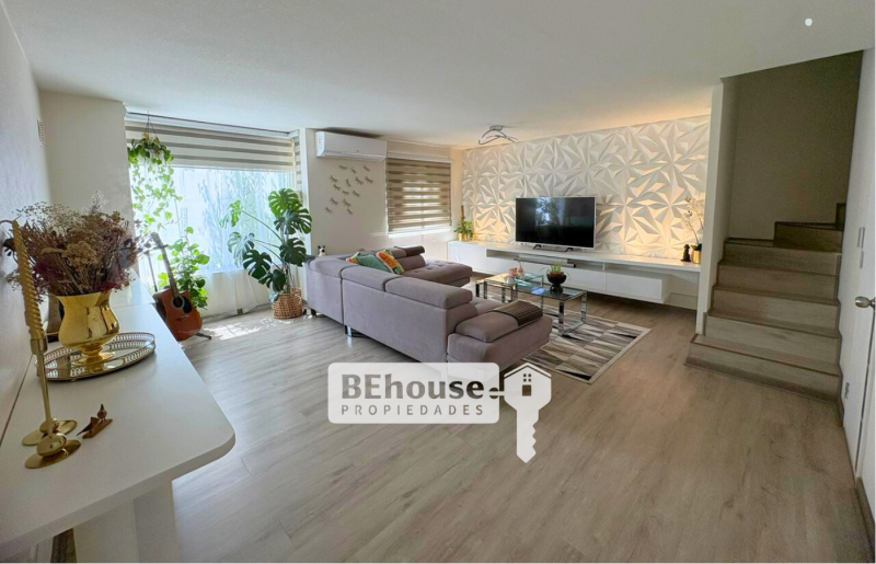 Maravillosa Casa en Venta en Valle Grande Lampa