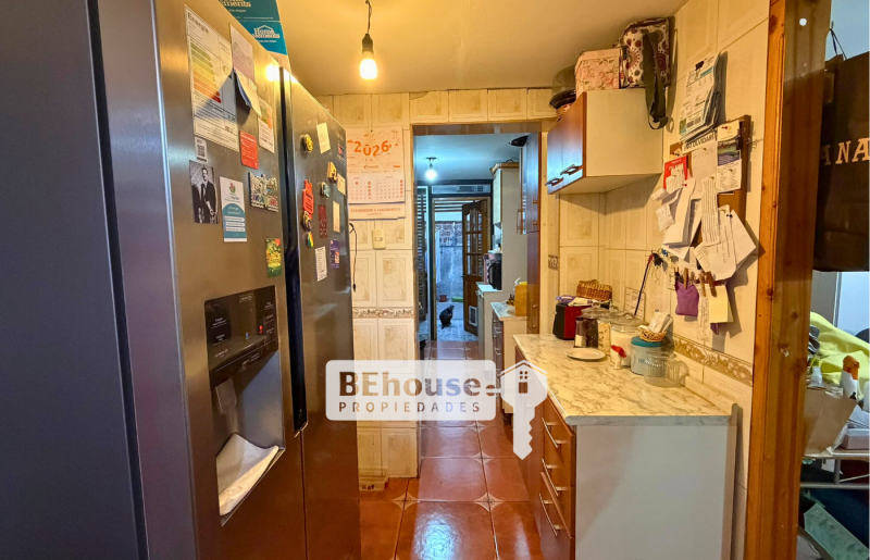 Amplia Casa en Venta en Colina Cercana Municipalidad Colina