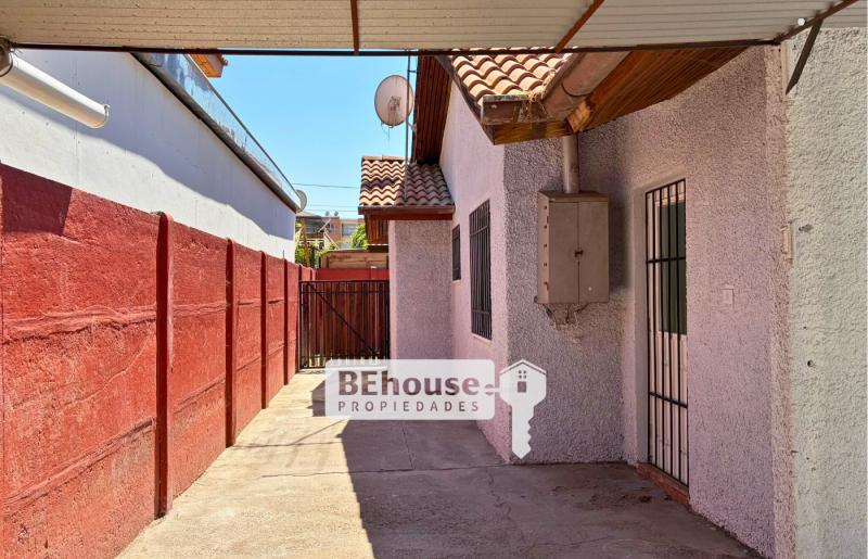Casa en Micro Barrio Sector Valle Lo Campino, Quilicura