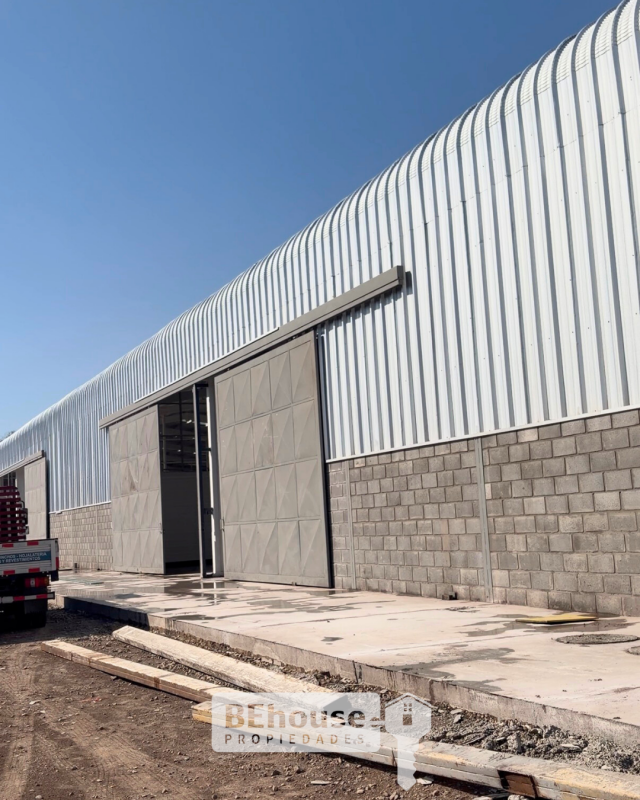 Arriendo Galpón Industrial en Batuco Conectividad Ruta 5