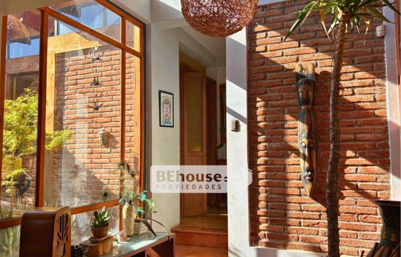 Gran Casa en Parcela Condominio el Cobijo, Colina