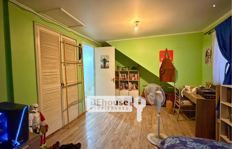 Amplia Casa en Venta en Colina Cercana Municipalidad Colina